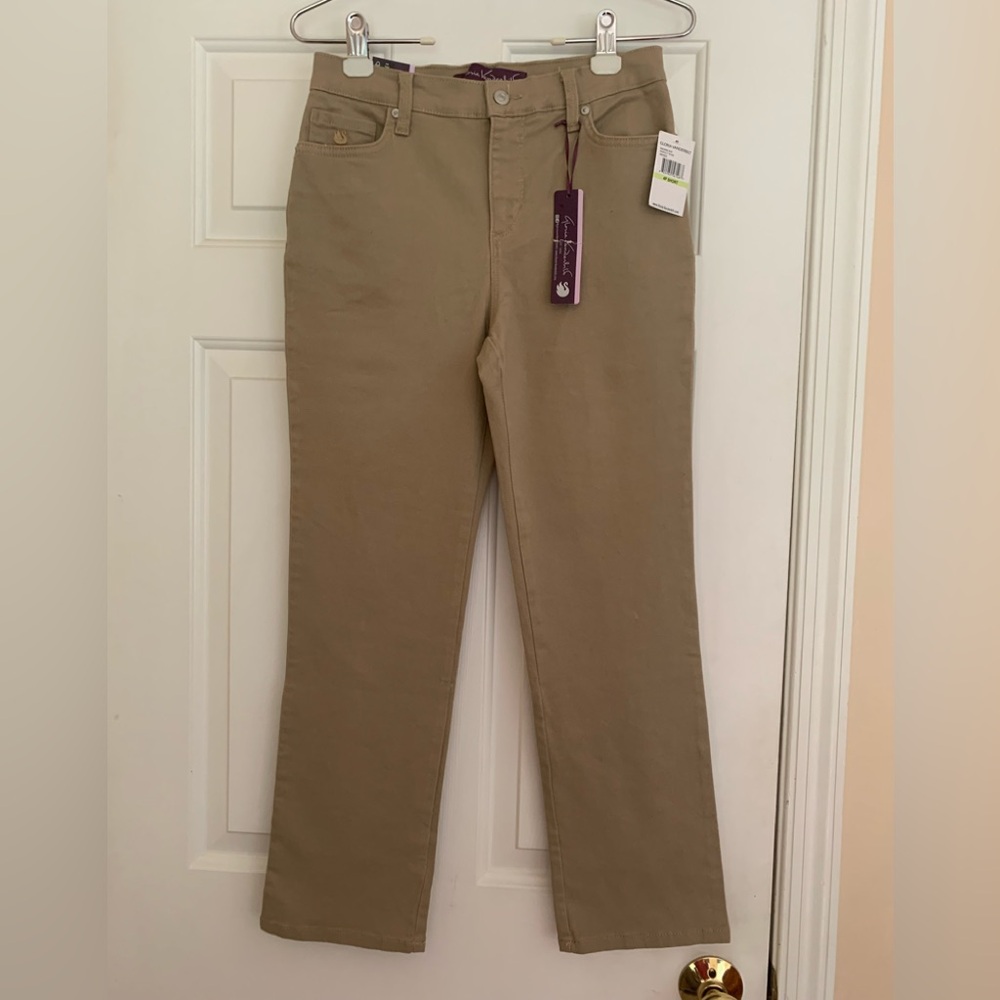 Gloria Vanderbilt Women's Straight Leg Tan Jeans